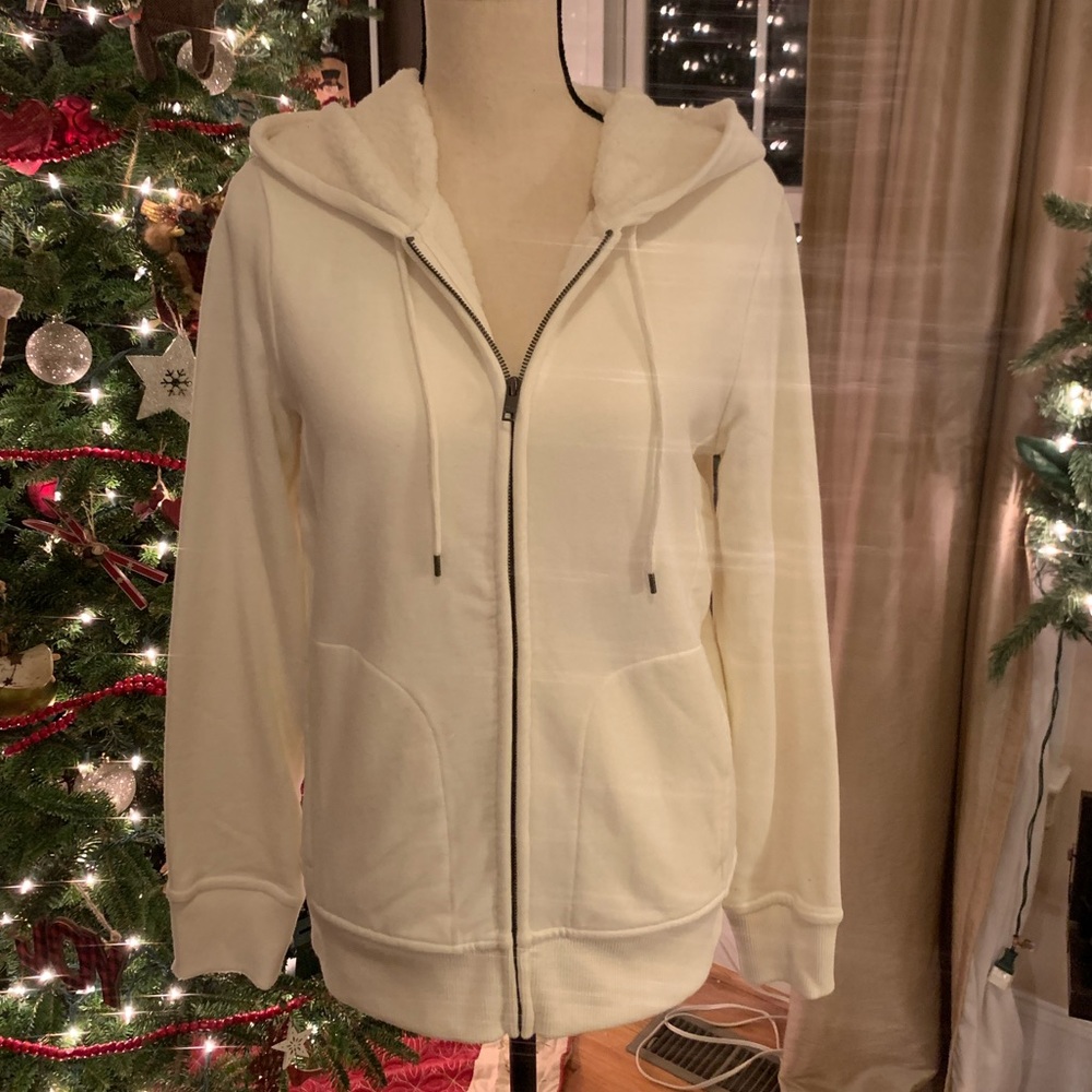 Gap Sherpa lined zip up hoodie NWT